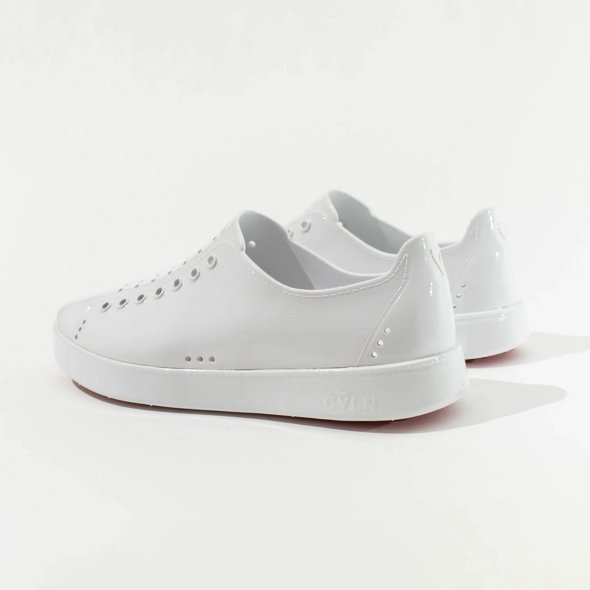 Disco Dove
